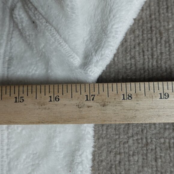 Patagonia Girls Sweater Large Off White Plush Marsupial 1/4 Zip - Picture 2 of 10